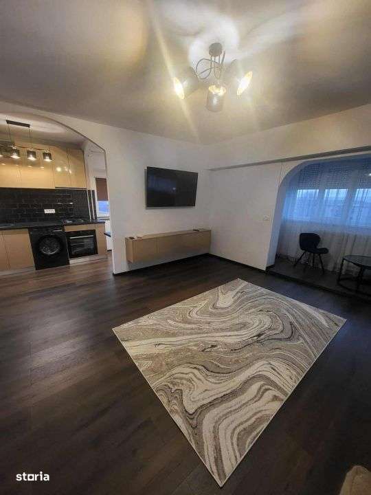 Garsoniera lux zona Orizont - Imagine principală: 5/10