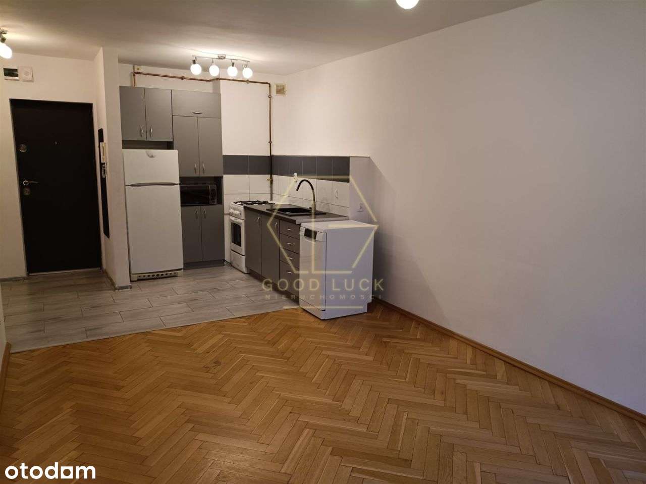 Sprzedam mieszkanie 36,7m2, 2 pokoje, Warszawa, Mokotów-Metro Wierzbno-2