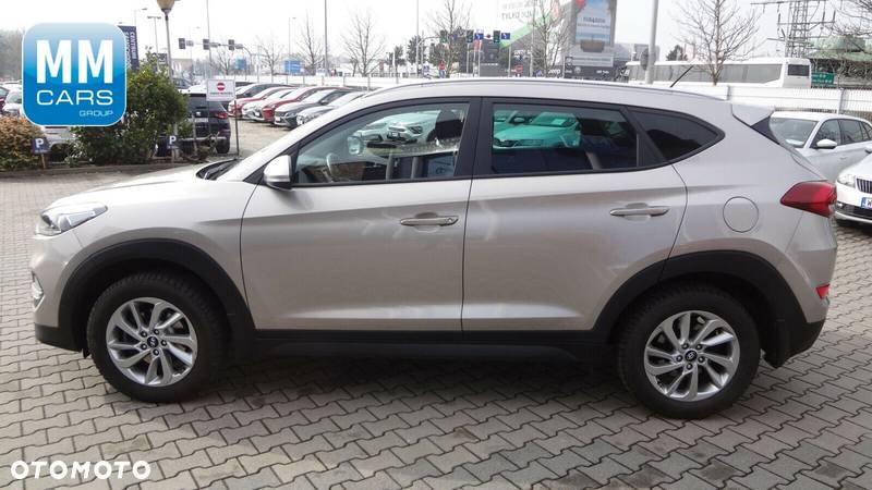 Hyundai Tucson - 2