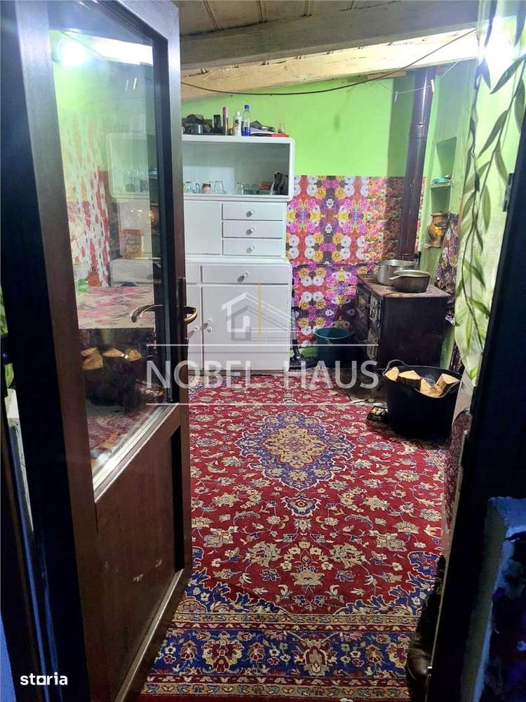 Casa, teren si padure, in sat Siscani, jud Vaslui - Imagine principală: 5/12