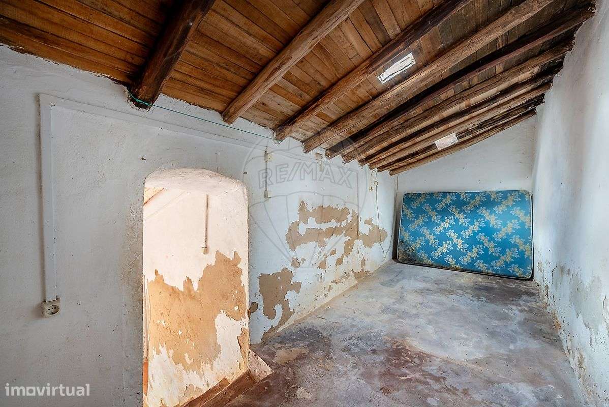 Moradia T4 para venda-25