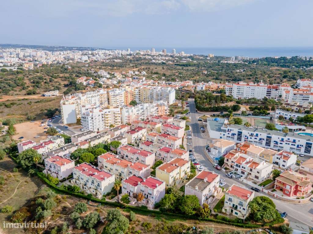 T3 renovado nos Jardins da Bemposta-30