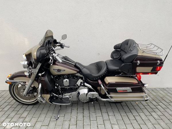 Harley-Davidson Touring Ultra Limited - 9