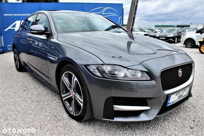 Jaguar XF - 4