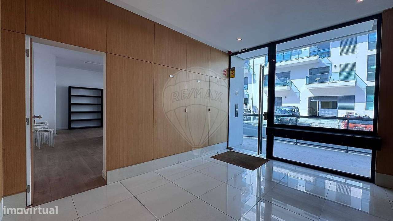 Escritório  para arrendamento - Grande imagem: 5/7