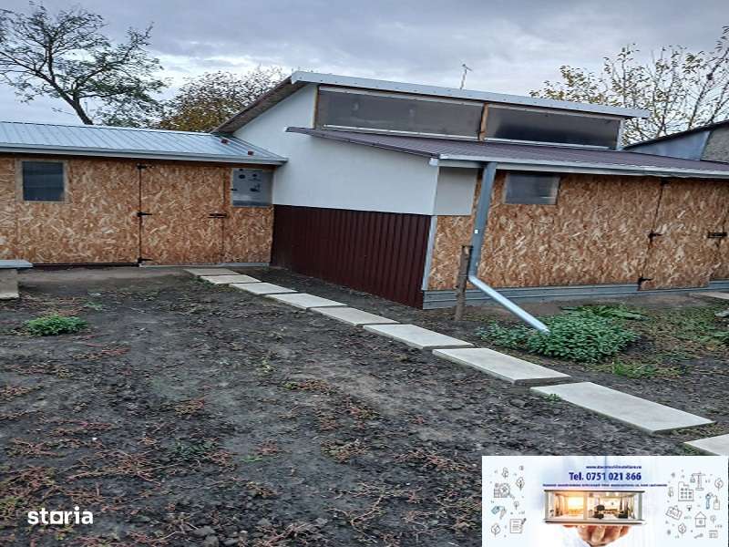 Casă cu teren generos de 2.636 mp, în Tudor Vladimirescu-1