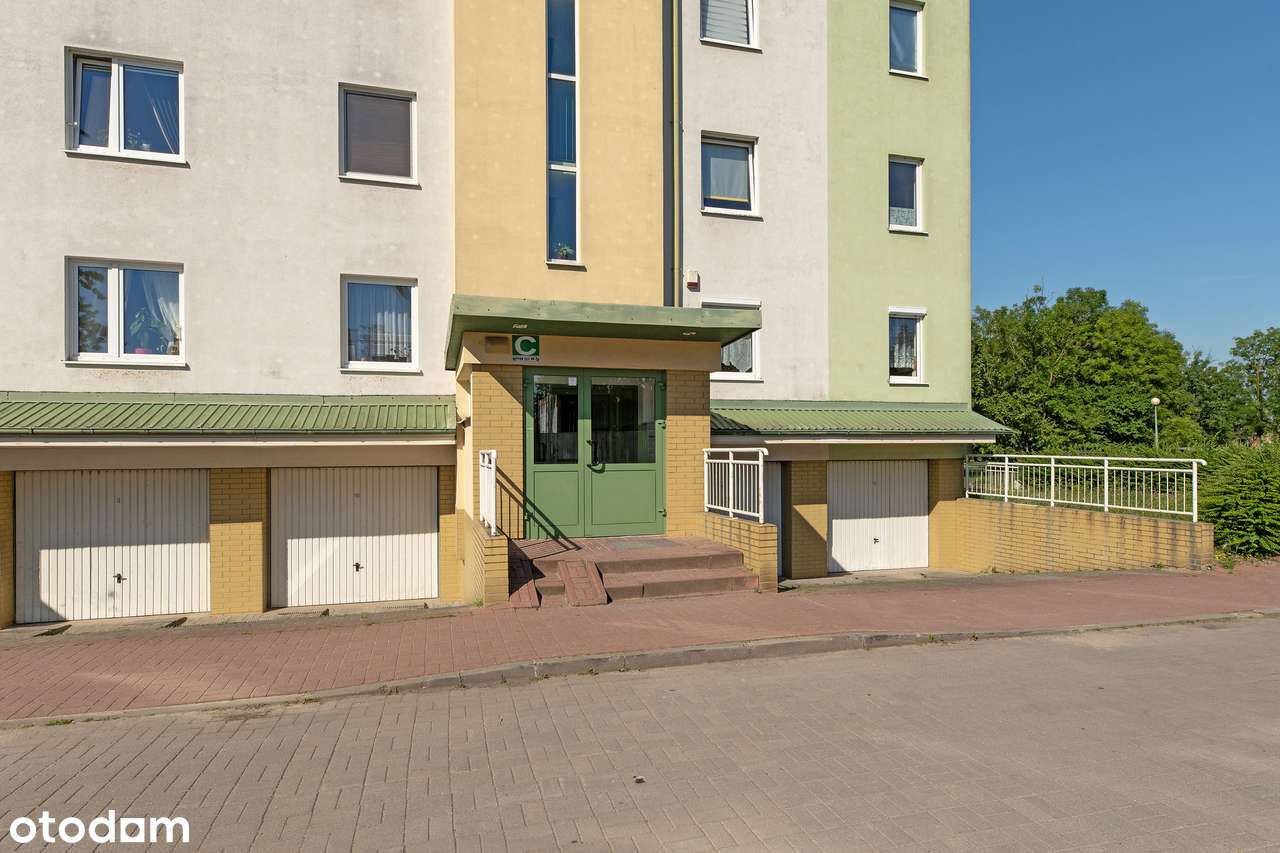 Duże dwa pokoje z możliwością zrobienia trzech-14