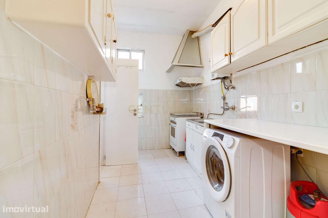 T1+1 situado na Graça-9