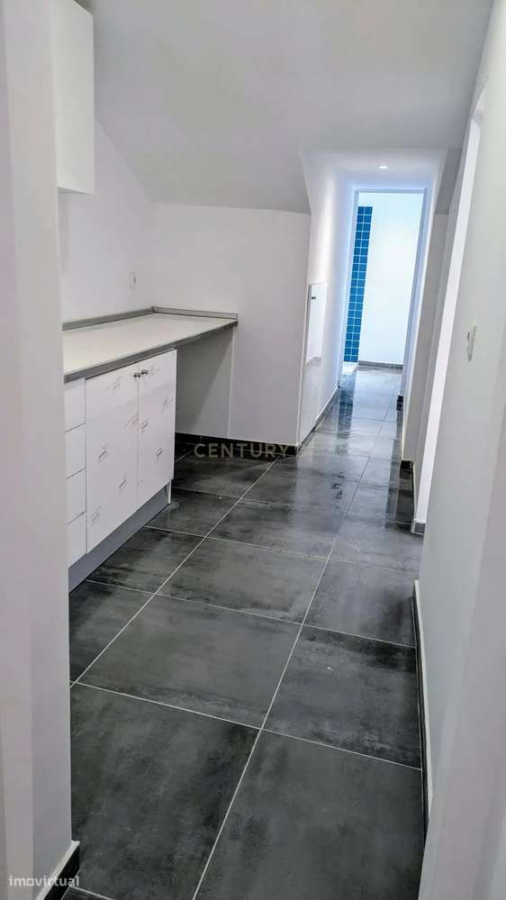 Apartamento T2 no vibrante bairro de Benfica-8