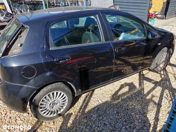 Części Fiat Grande Punto 5 Drzwi 2006r. 1.2 B 8V Kol. 891/B - 4