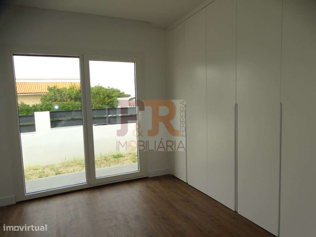 Moradia Térrea 'PRONTA'T3 com Garagem e Piscina Quinta do Anjo, Pal...-30