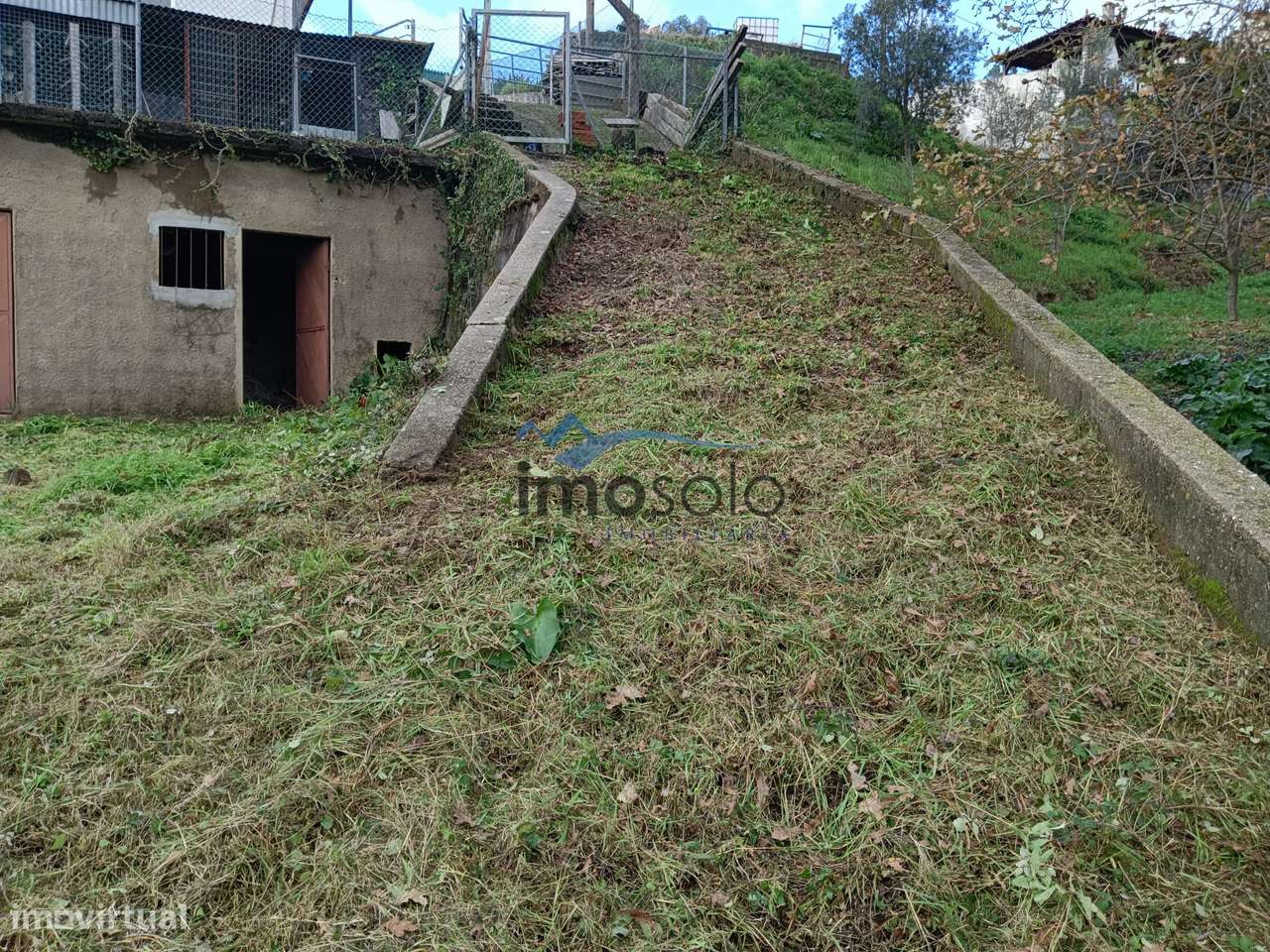 Moradia T6 em Palmaz, Oliveira de Azeméis-18