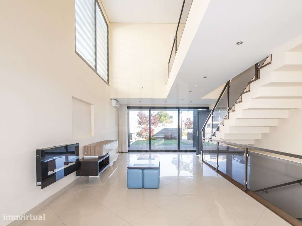 Moradia Contemporanea independente em Brejos de Azeitão - Grande imagem: 3/43