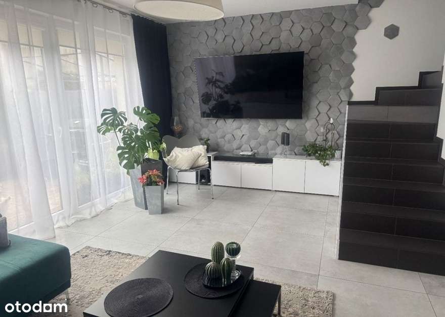 Bliźniak 70m2/ Reda/ 2 miejsca parkingowe-0