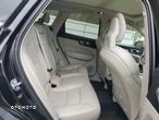 Volvo XC 60 T5 AWD Momentum - 9