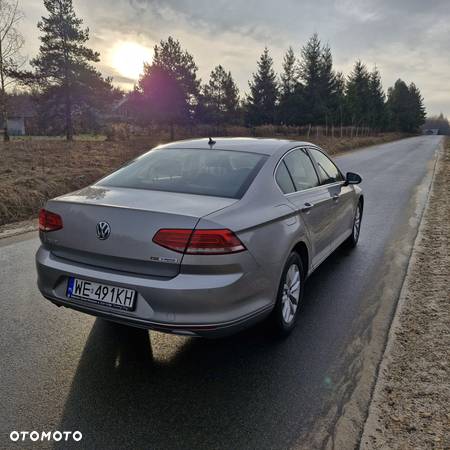 Volkswagen Passat 1.8 TSI BMT Comfortline - 7