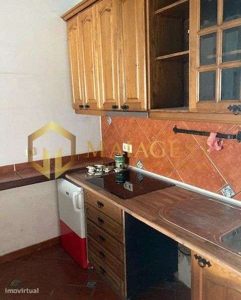 Moradia V1 recuperada junto a estação de metro - Grande imagem: 5/11