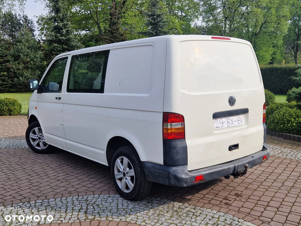 Volkswagen Transporter T5 - 6