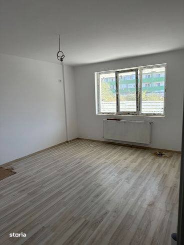 Apartament 2 camere metrou Aparatorii Patriei