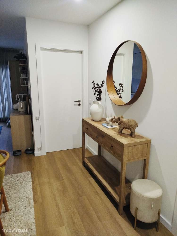 Moradia T2 térrea como nova-14