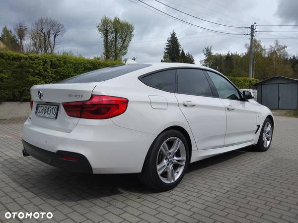 BMW 3GT 330i xDrive Sport Line sport - 10