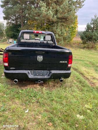 Dodge RAM 1500 5.7 4x4 - 2