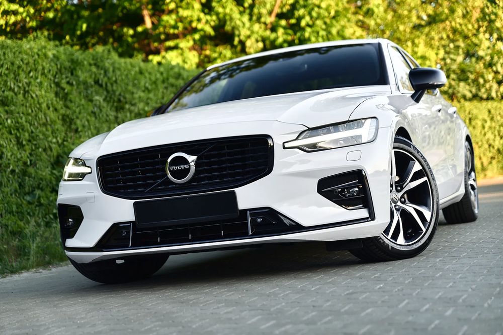 Volvo S60 III T4 Geartronic RDesign 2021