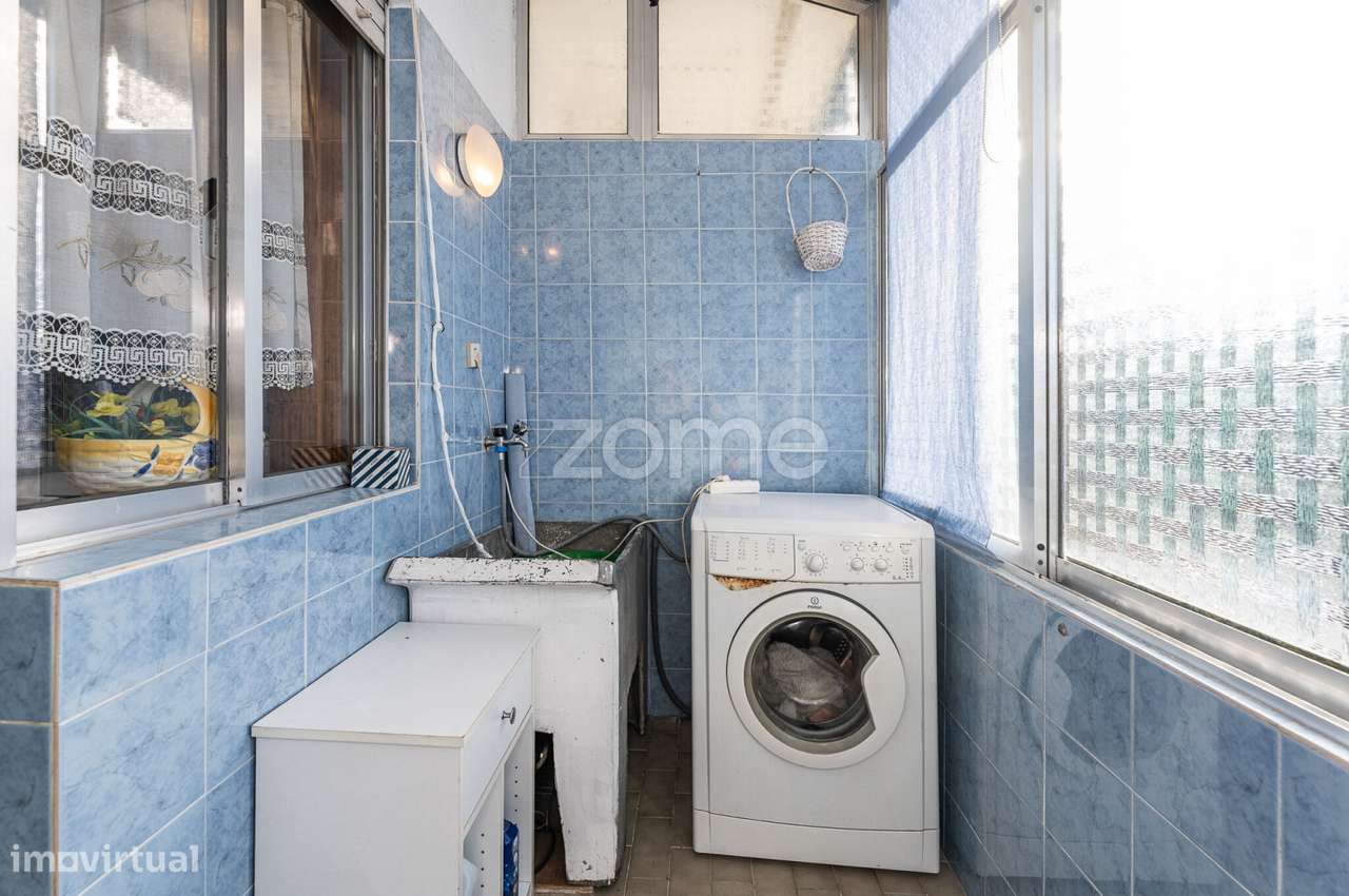 Apartamento T3 em Ermesinde com garagem Box-10