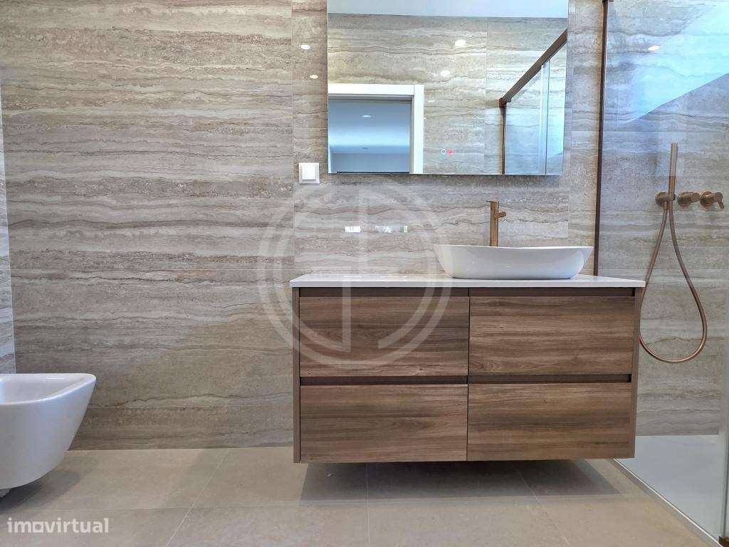 Apartamento T3 novo em condomínio com piscina, no centro de Vilamou...-13