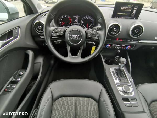 Audi A3 Sportback 1.0 TFSI S tronic - 11