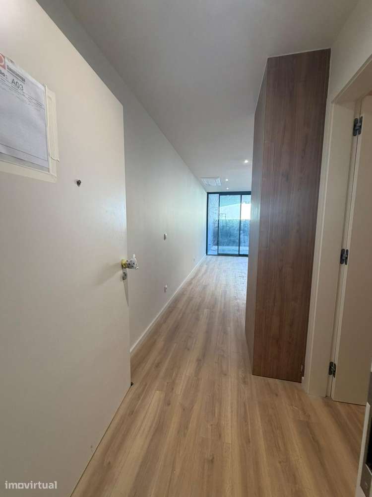 Apartamento T1 Novo em Santa Marinha (VL8)/Linha Rubi-11