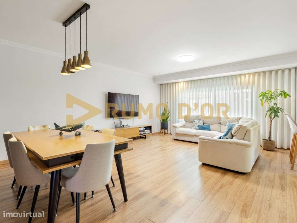 Exclusivo T3 em Condomínio Privado no Carregado com Terraço, Varand...-4