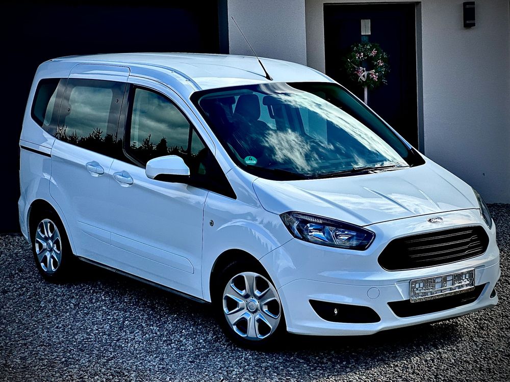 Ford Tourneo Courier 1.5 TDCi S&S Ambiente 2018