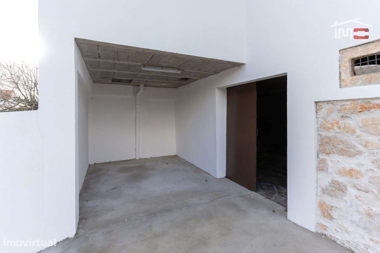 Moradia T1+1 renovada em Perulheira, S. Mamede - Grande imagem: 3/14