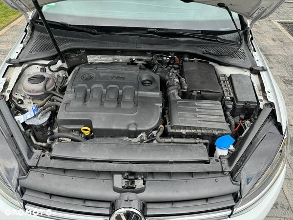Volkswagen Golf VII 1.6 TDI BMT Trendline - 22