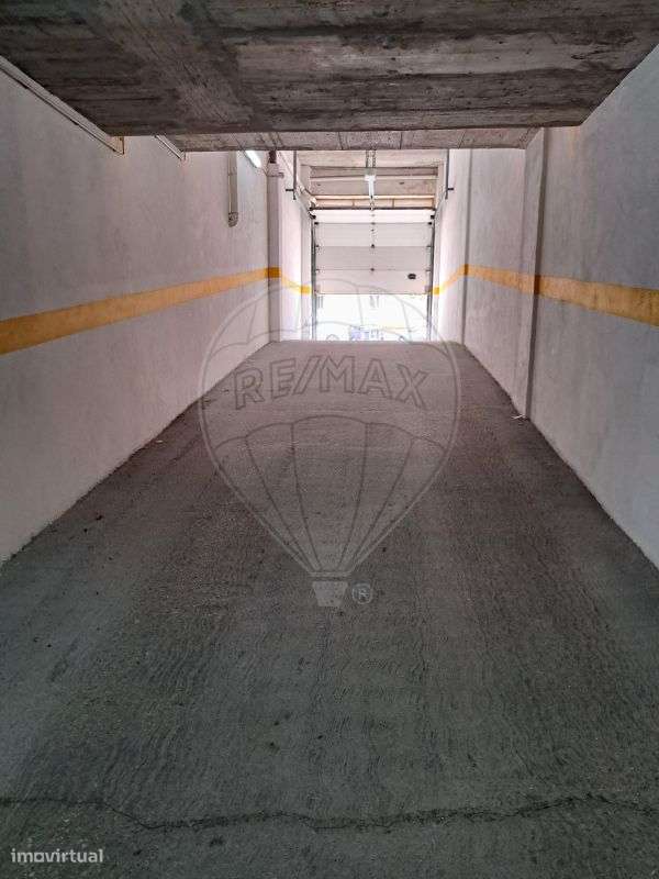 Garagem  para arrendamento - Grande imagem: 3/8