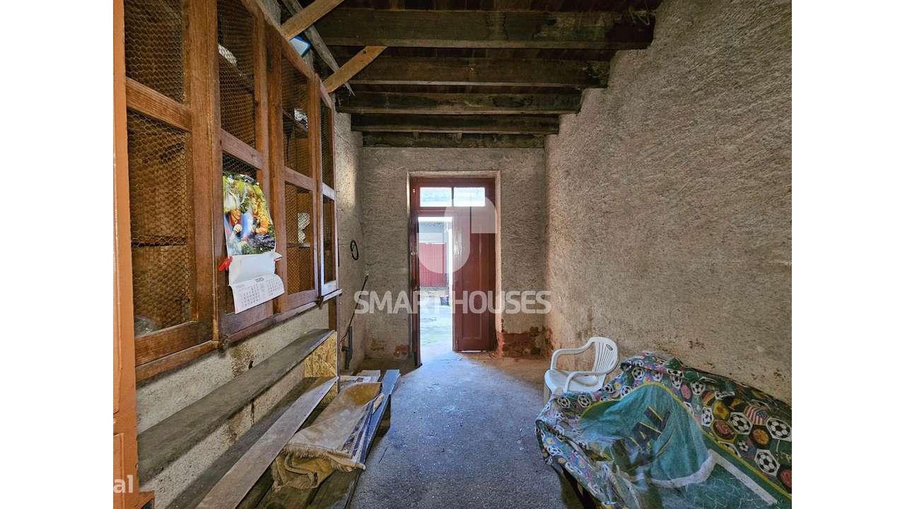 Moradia T4+T2 Pombeiro c/ terreno-33