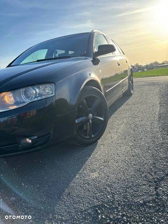 Audi A4 Avant 2.0 TDI - 10