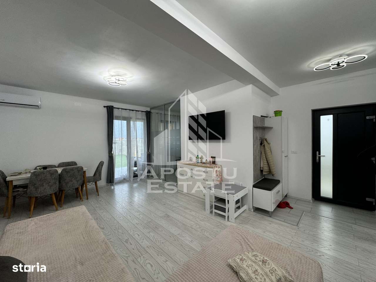 Duplex mobilat și utilat, pe parter cu 3 camere, 2 bai si pivnita - Imagine principală: 5/20