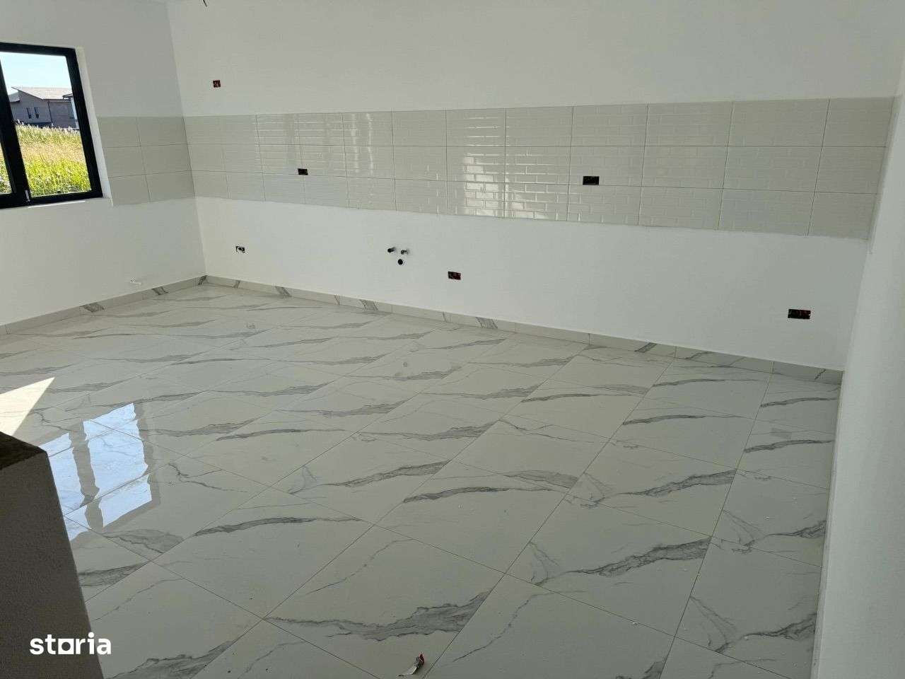 Casă de vânzare ( Mihaesti )-5