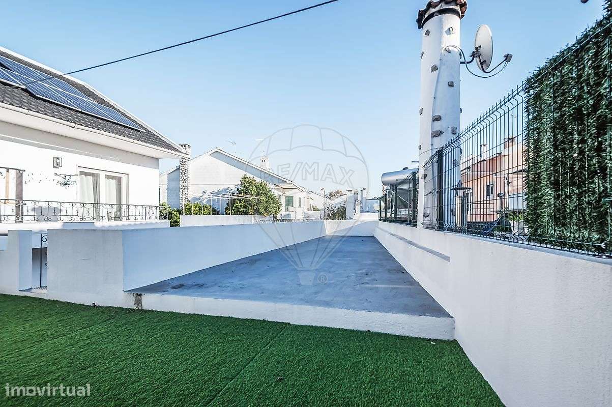 Moradia T4 para venda-22