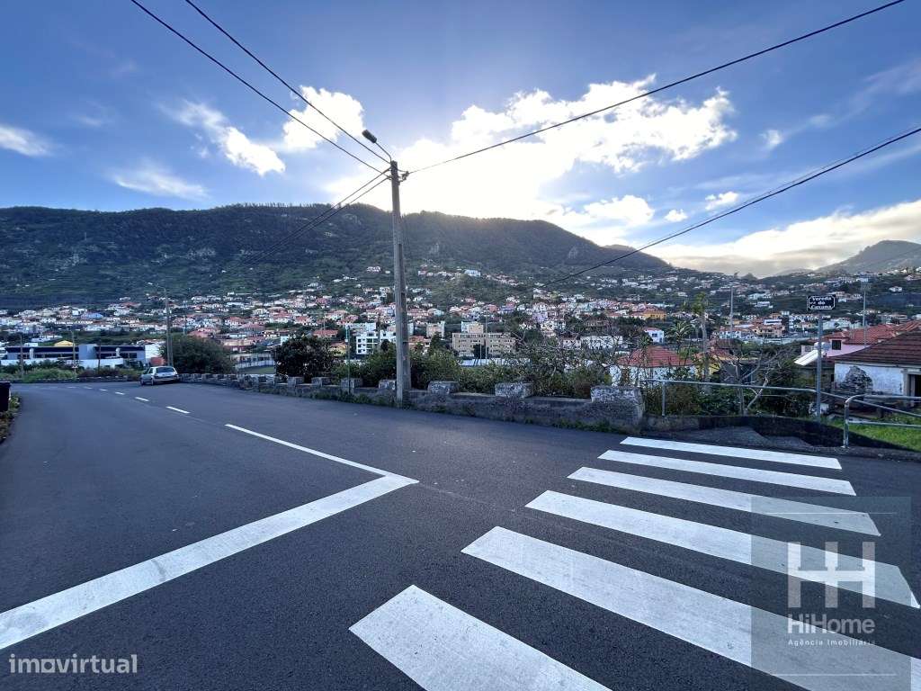 Terreno para construção em Machico junto do campo de Futebol - Grande imagem: 3/7
