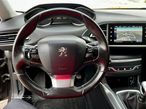 Peugeot 308 SW 1.2 PureTech Allure J17 - 22