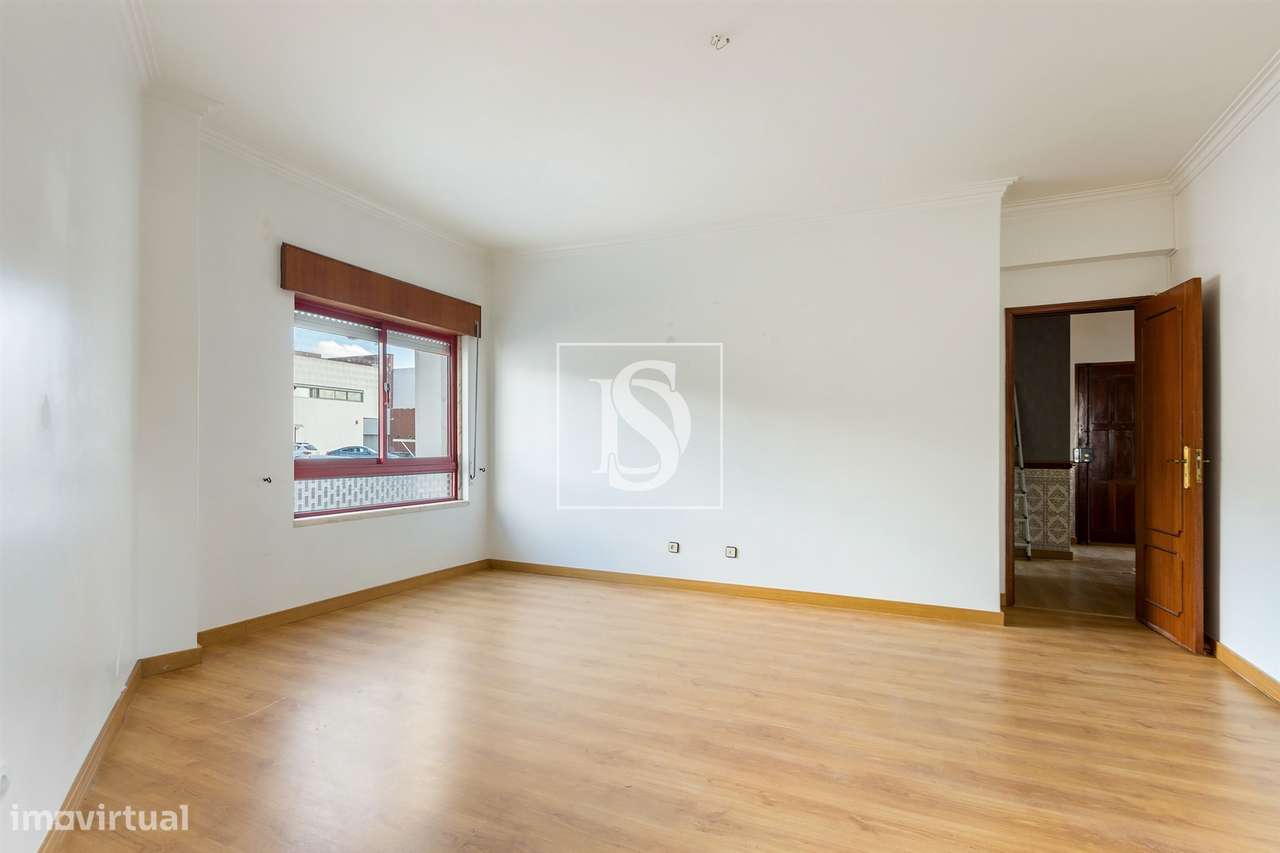 Apartamento T3 Venda em Alverca do Ribatejo e Sobralinho,Vila Franca d-14
