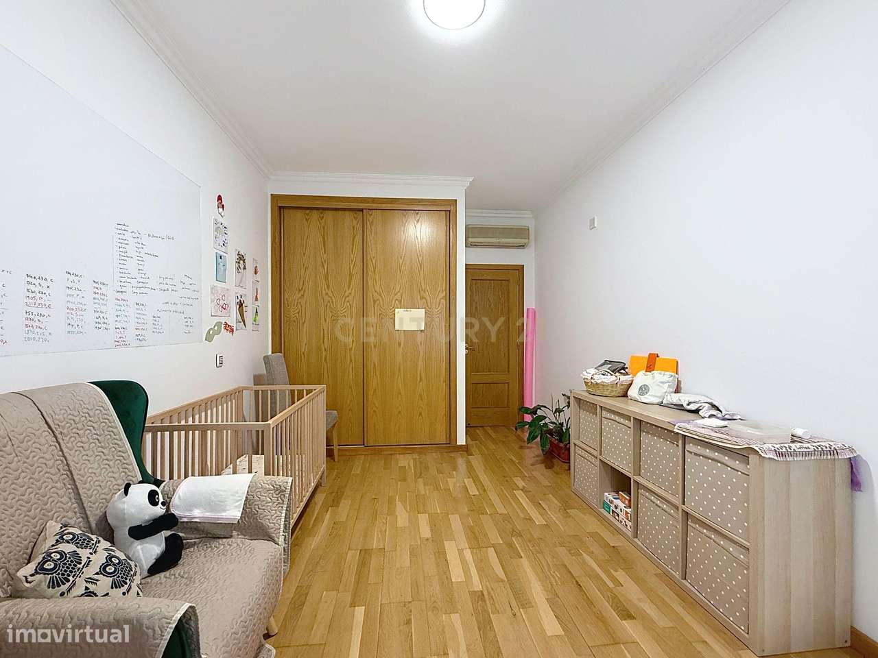 Apartamento T2 com lugar de garagem e arrecadação - Vale Gatos-14