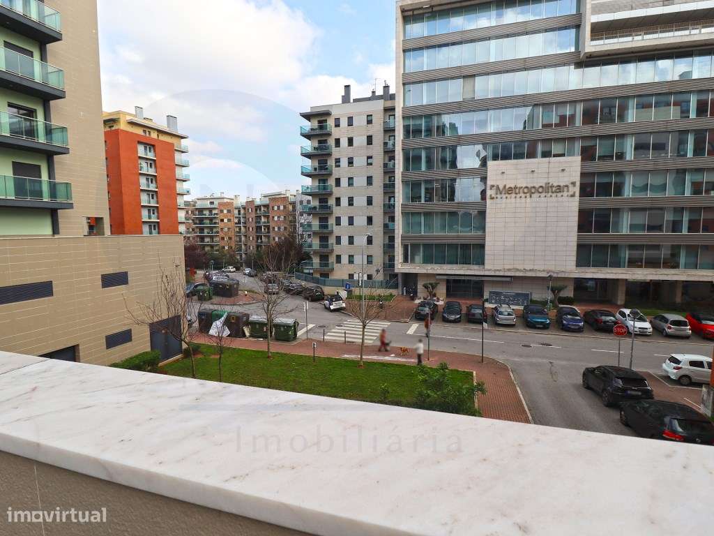 T4 CONSTRUÇÃO NOVA com terraço e garagem em Colinas do Cruzeiro - O...-16