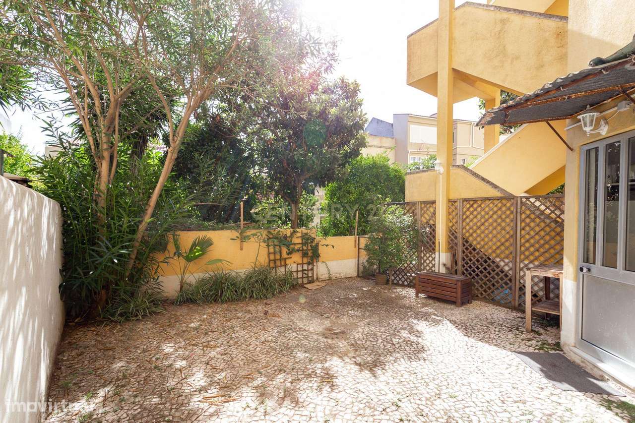 T1 com Terraço Privativo na Penha de França-22
