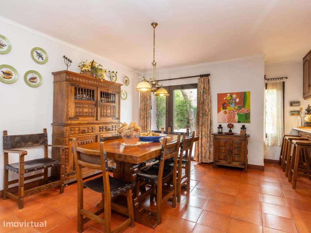 Moradia T4 em Alto das Vinhas-21