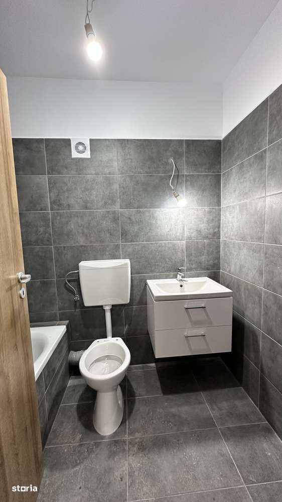 3 Camere | Living Uriaș 35 mp  Bloc Finalizat Intabulat  Doamna Stanca-11