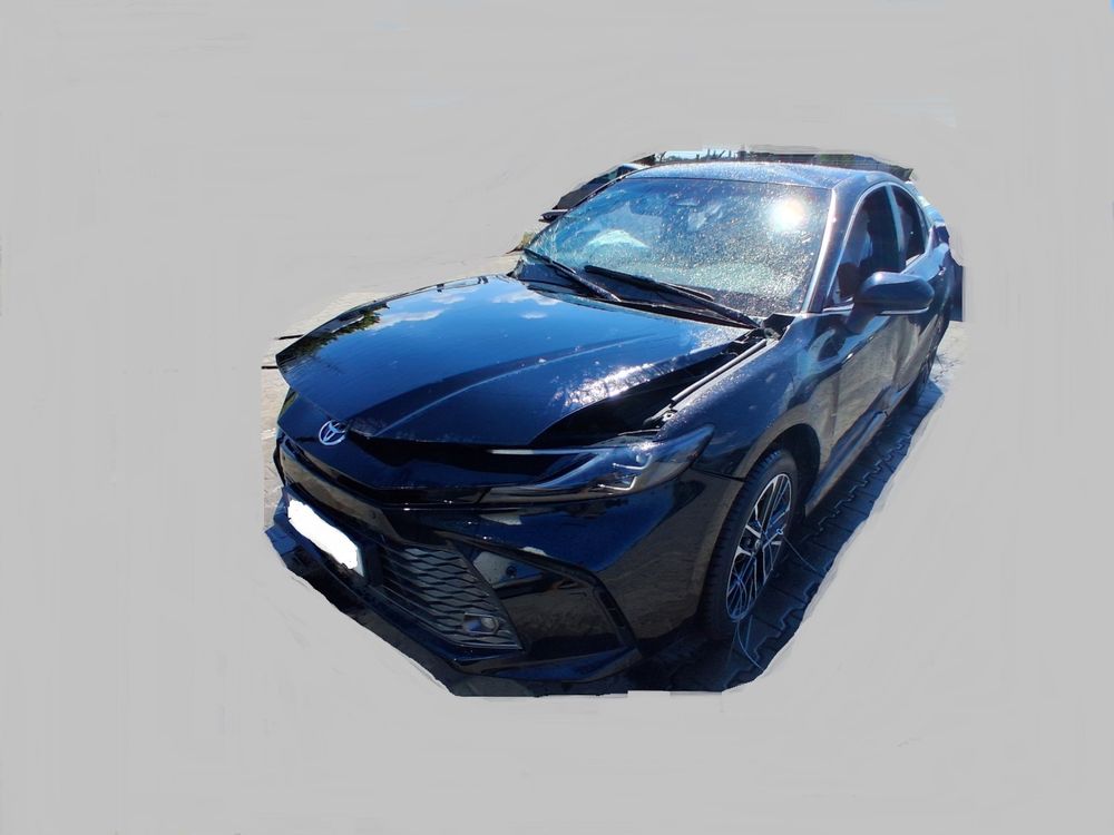 Toyota Camry 2.5 Hybrid Dynamic Force Prestige e-CVT 2025